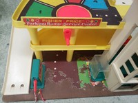 fisher price vintage garage
