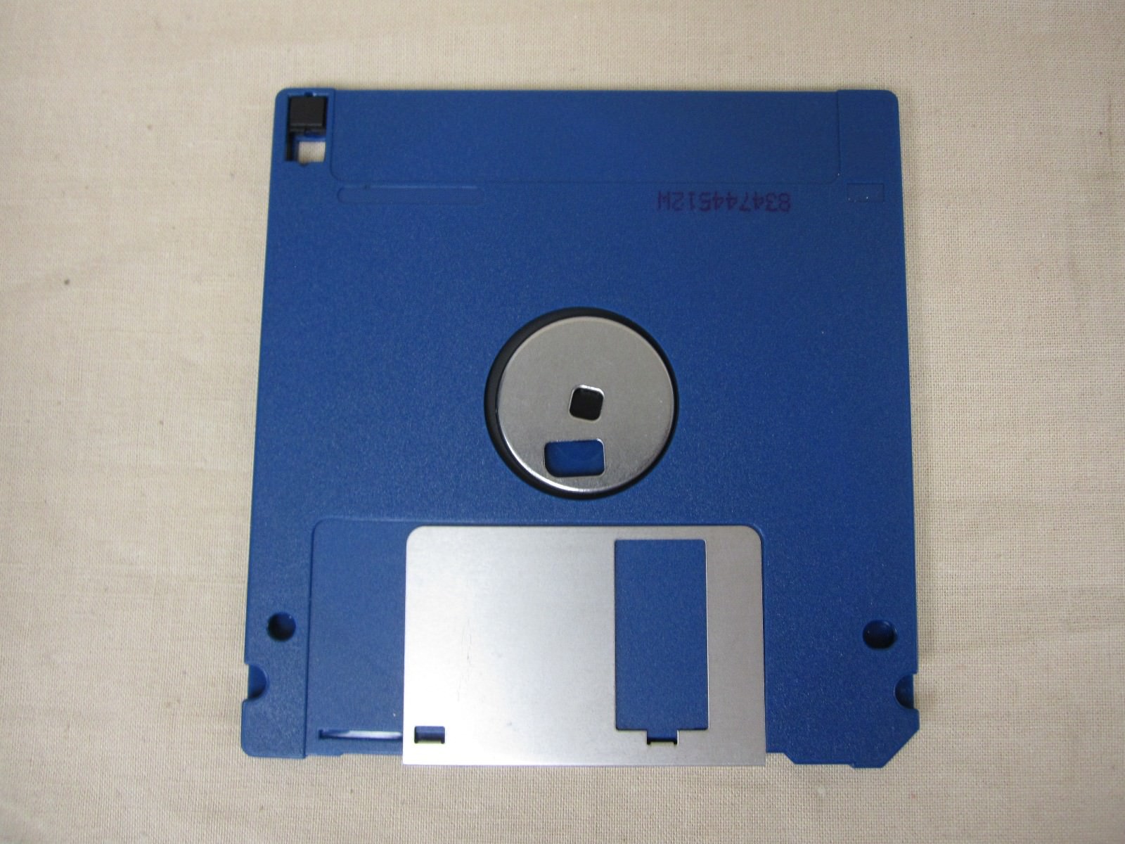 Vintage~JUG - An Arcade Game for the Amiga (Commodore Amiga, 1989)Disk/Manual