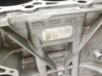 VW Touareg 7L 06-10 TDI 2,5 120KW BPE Motorblock für Motor BPE VW Touareg 7L 06-10 18.05.2007 070103021M gebraucht Vorschau 7