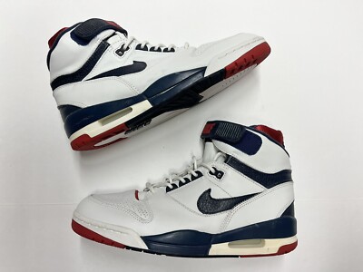 Nike air cheap revolution hi