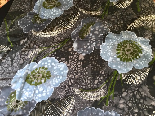 2 YARDS OF VINTAGE BLUE, BLACK & GREEN FLORAL PRINT COTTON FABRIC
