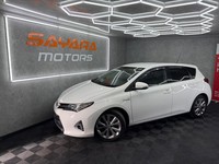 2014 Toyota Auris 1.8 VVT-h Excel CVT Euro 5 (s/s) 5dr HATCHBACK Petrol/Electric