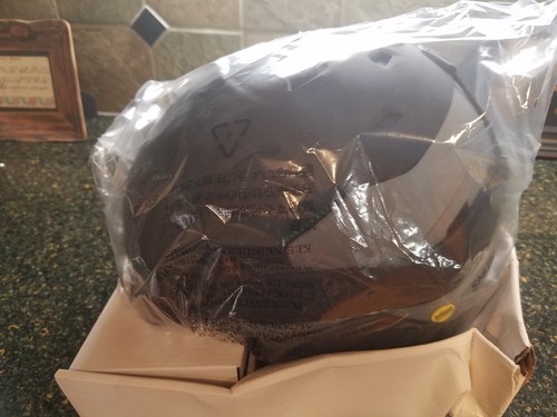 Smith Quantum MIPS Helmet-Matte Black Charcoal-Medium Box Damage Snowboard Ski