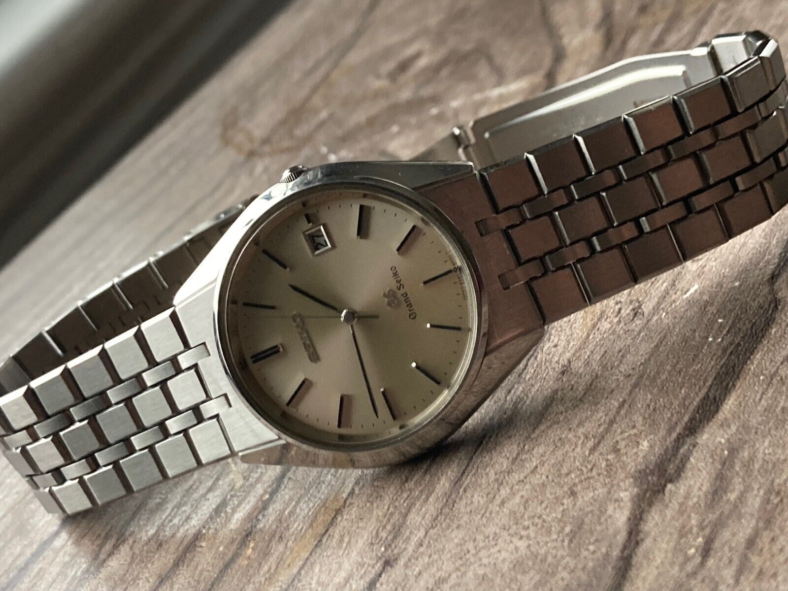Vintage 1989 Grand Seiko Quartz Date 36mm Integrated Vintage 1989 Grand Seiko Quartz Date 36mm Integrated