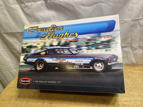 ミニカー 1:18SUNOCO Trailer&Shop set 1:18 1981 Chevrolet Z/28 Yenko Turbo Z - Black - Town and