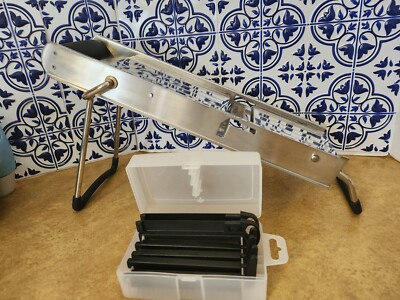 MIU France Professional Stainless-Steel Mandoline Slicer With 6 Blades - 