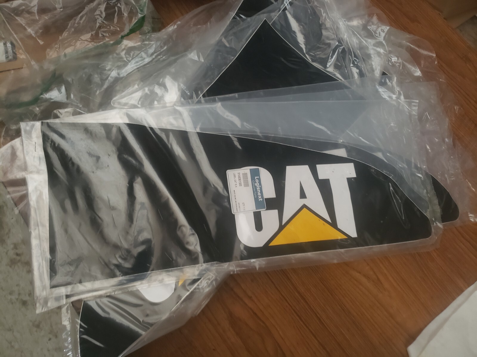 GENUINE CATERPILLAR LABEL, CAT R.H. 91A8301500 FOR FORKLIFTS, ETC