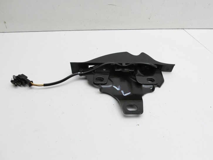 Peugeot 308 I CC 11-15 Cabrio Aufnahme für Verriegelung Schloss Verdeck Hardtop Links Vorne Peugeot 308 I CC 11-15... Vorschau 2