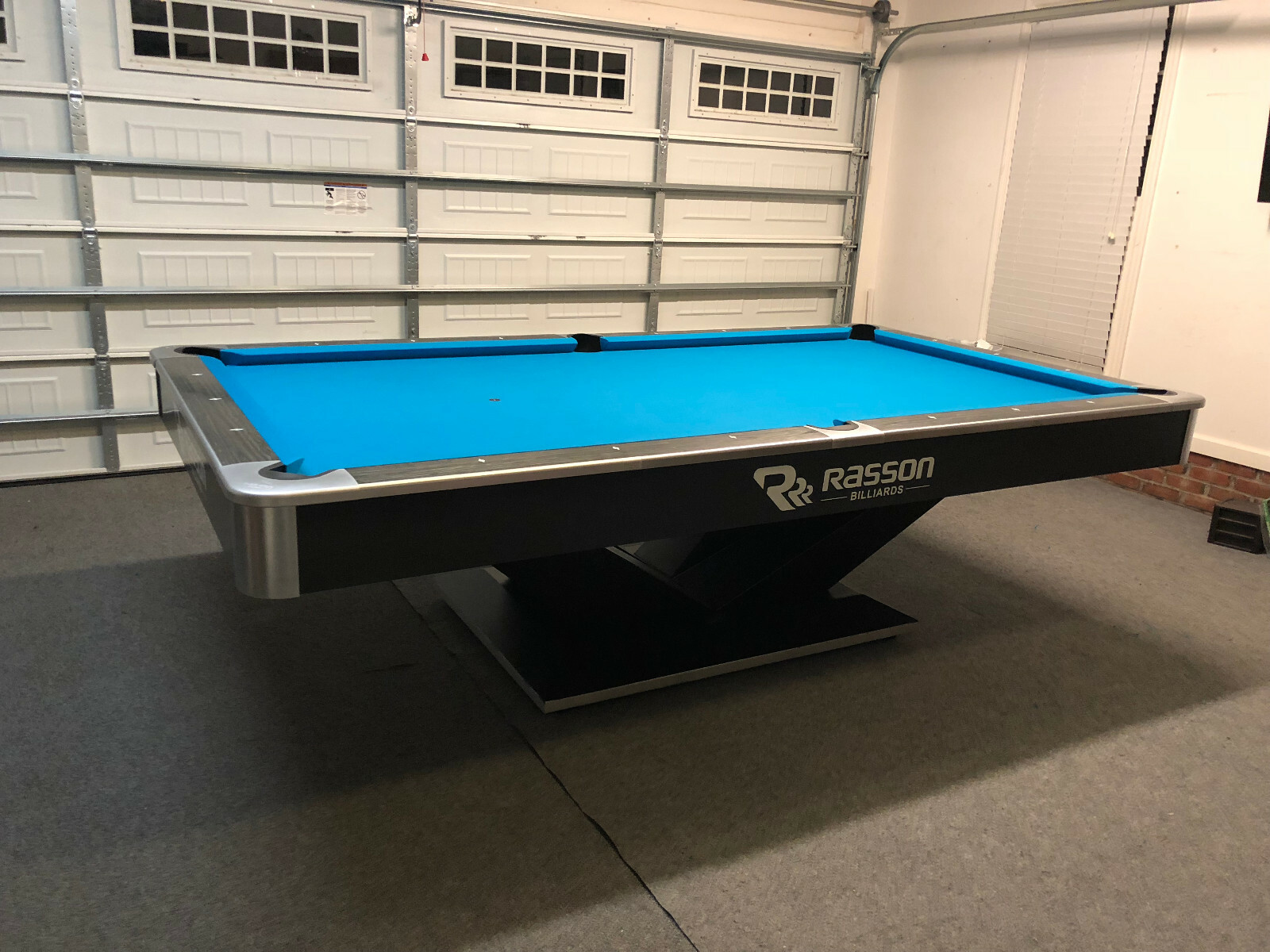 Rasson 9ft Professional Pool Table/ Billiards