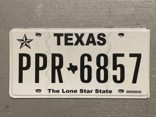EXPIRED TEXAS LICENSE PLATE THE LONE STAR STATE RANDOM LETTERS- NUMBERS NICE!!