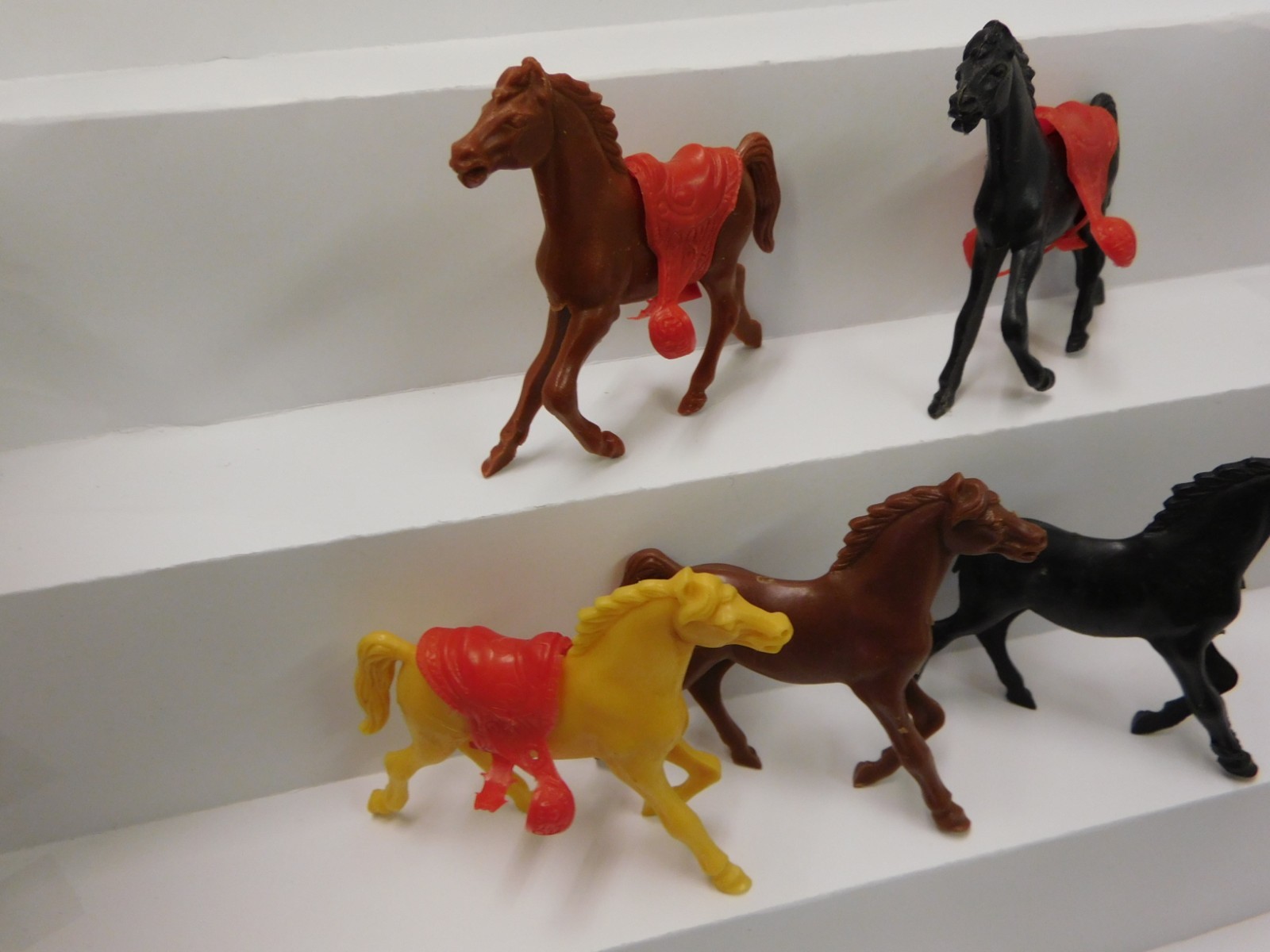 MPC Western Horses Plastic Playset Figures