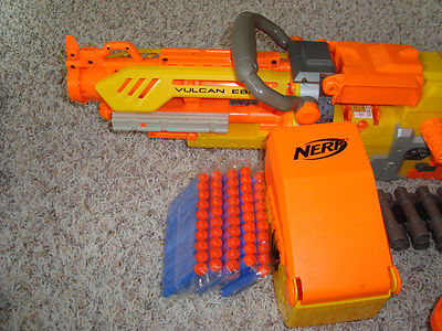 NERF VULCAN EBF-25 PULSE RIFLE CHAIN GUN 8 FEET TRIPOD, Belt NERF VULCAN EBF-25 PULSE RIFLE CHAIN GUN 8 FEET TRIPOD, Belt