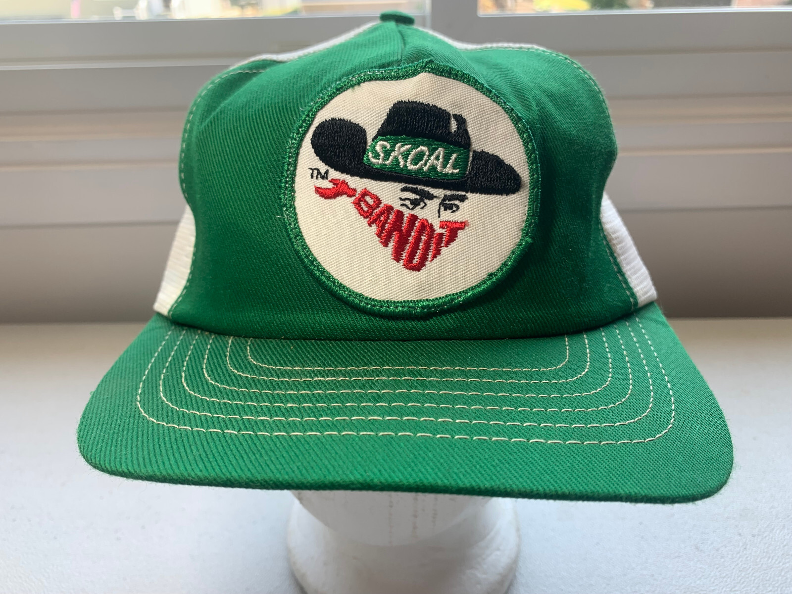 Vintage Green & White Skoal Bandit Mesh Trucker Elastic Vintage Green & White Skoal Bandit Mesh Trucker Elastic