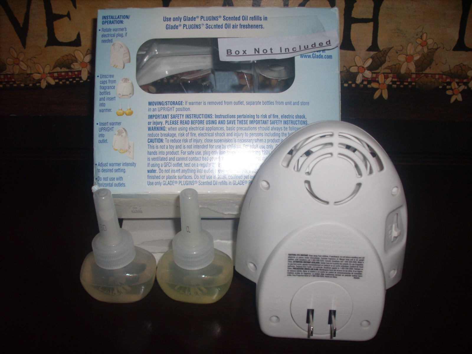 1 NEW GLADE Plugins LASTING IMPRESSIONS Scented oil FAN powered WARMER W REFILLS