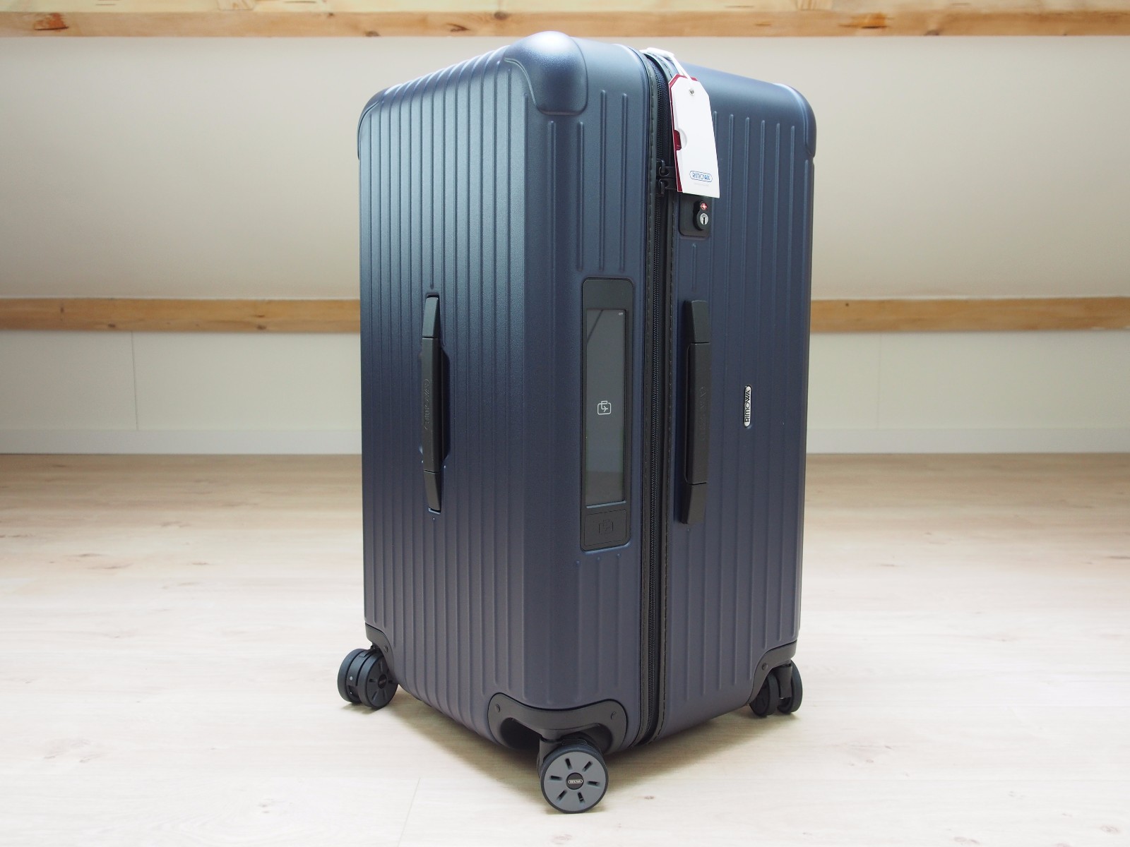 rimowa salsa sport 103l
