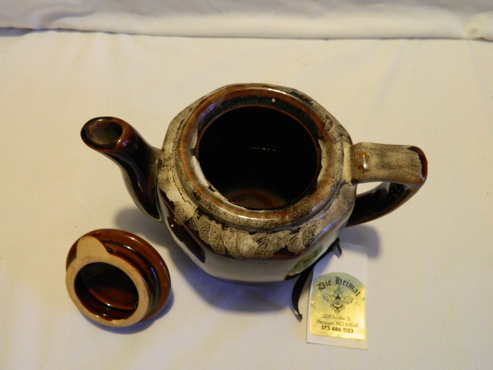VINTAGE BROWN DRIPWARE GLAZE TEAPOT