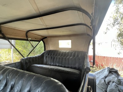 image 7 of interior