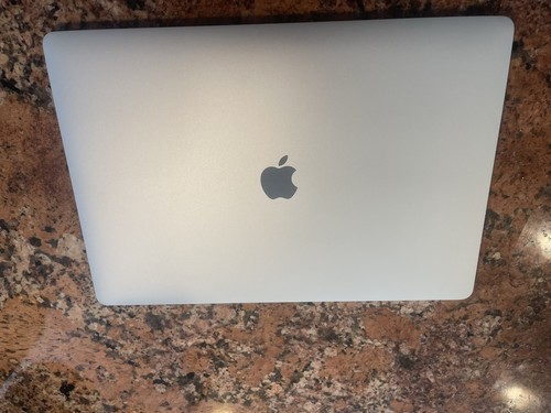 Apple MacBook Pro 16