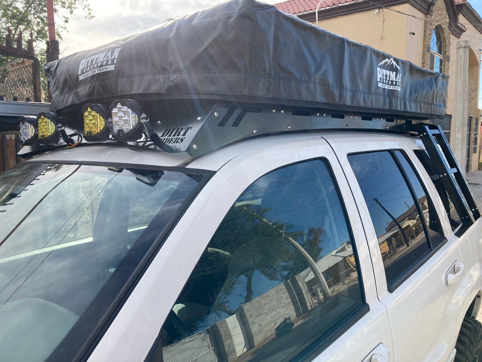 Roof rack fits Grand Cherokee WJ 1999-2004