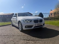 2018 BMW 1 Series 116d SE Business 5dr [Nav/Servotronic] HATCHBACK Diesel Manual