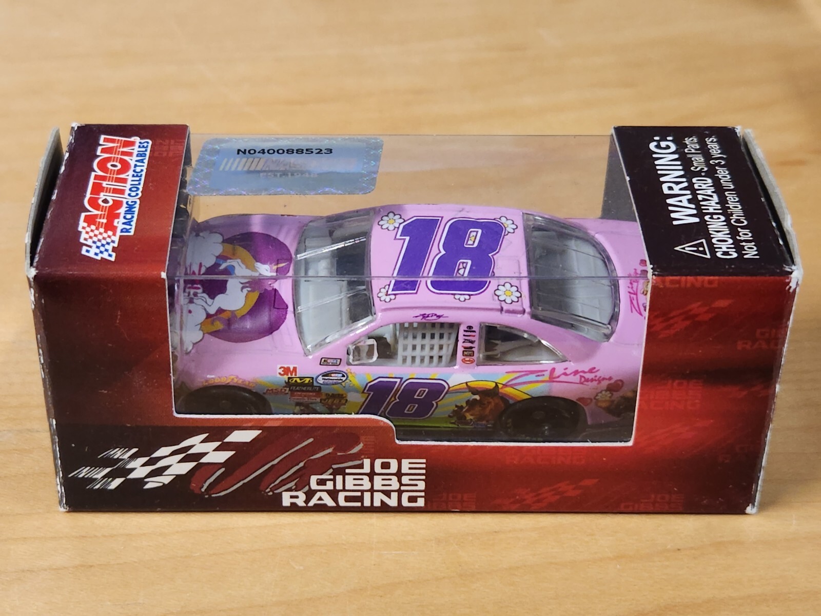 2010 #18 Kyle Busch Z-Line Designs Kimmy COT 1/64 Action