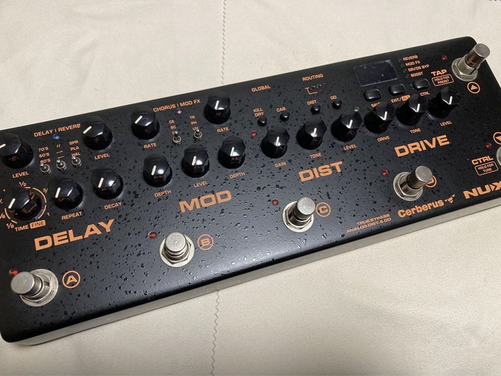 NUX Cerberus Multi-Effect Delay Modulation Dist OD Guitar