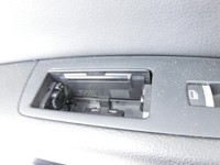Audi Q7 4L 09-15 Türverkleidung Türpappe Verkleidung Links Hinten Sonnenschutzrollo Audi Q7 4L 09-15 22.10.2012... Vorschau 6