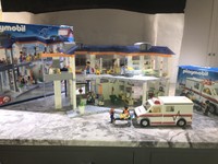 playmobil ambulances