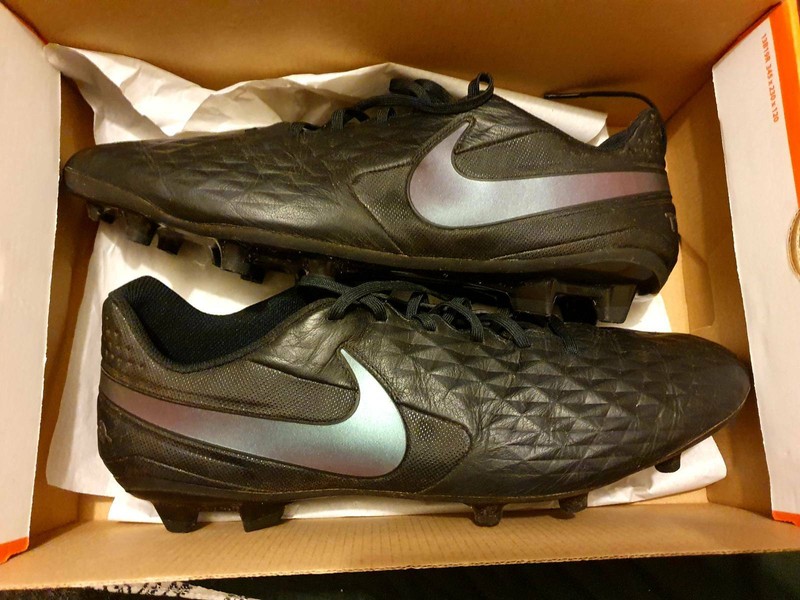 gumtree soccer boots