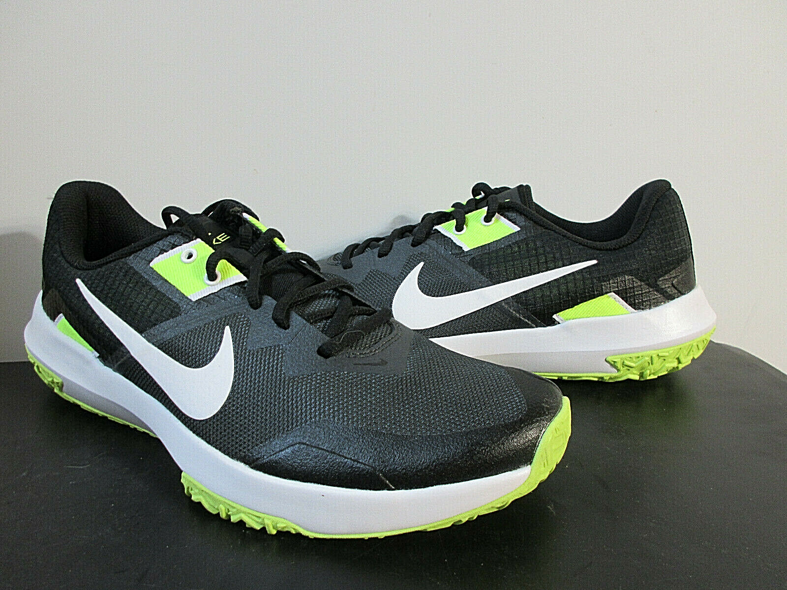 mens nike shoes 9.5