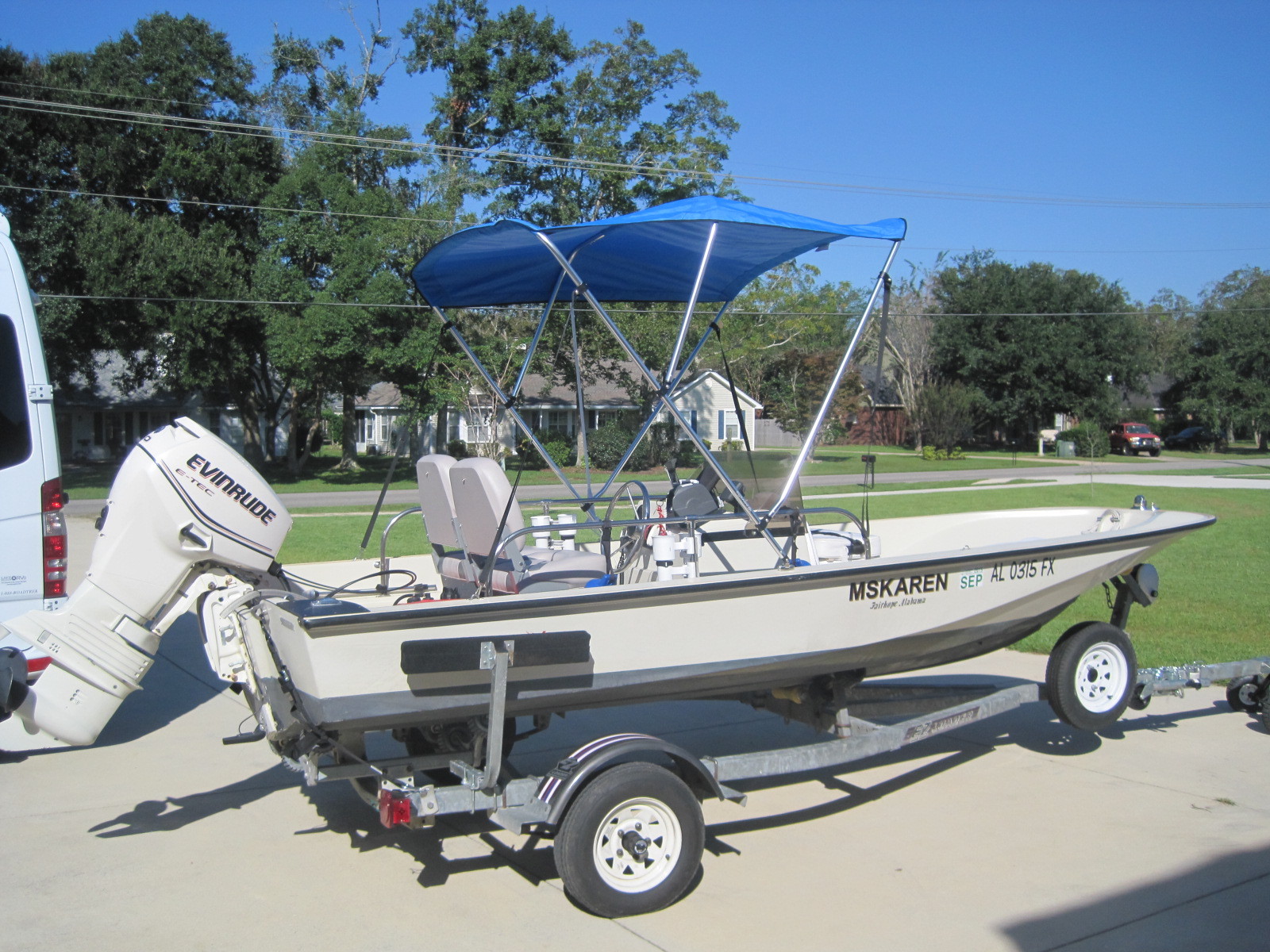 1988 Boston Whaler Center Console 15'