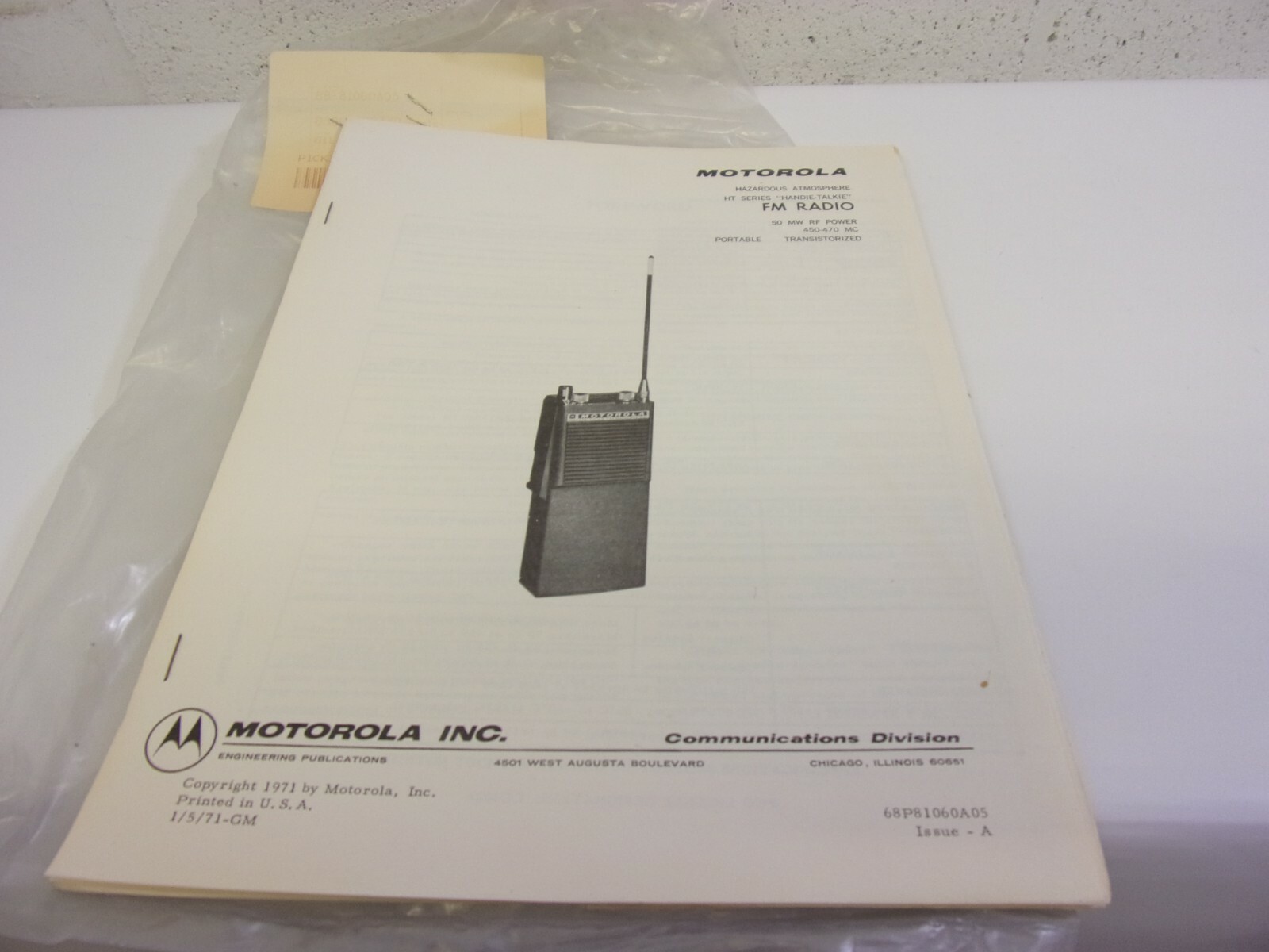 Vintage Service Manual Two Way Radio MOTOROLA PORTABLE HANDIE TALKIE
