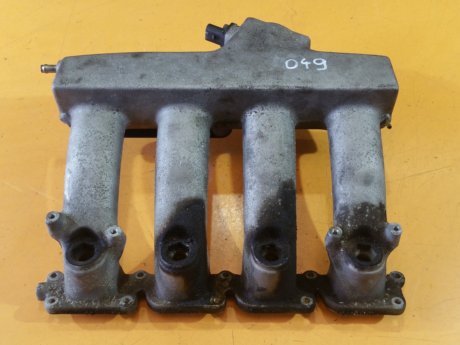 AUDI A4 B6 1.8T SALOON '04 BFB AIR INLET INTAKE MANIFOLD 06B133223AC eBay