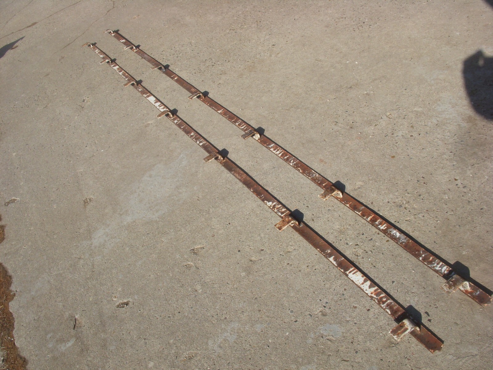 antique barn door roller track [ 10' ]