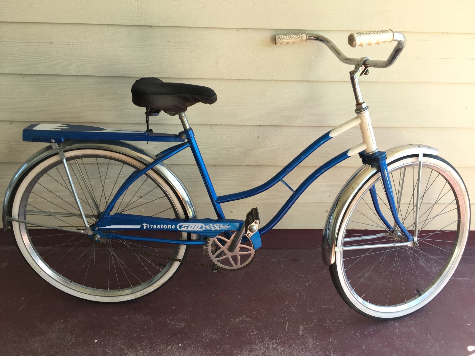 Vintage Firestone 500 Blue & White Bike Good Working Condition.