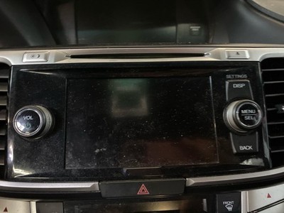14 15 HONDA ACCORD Radio Receiver CD Player (if equipt)