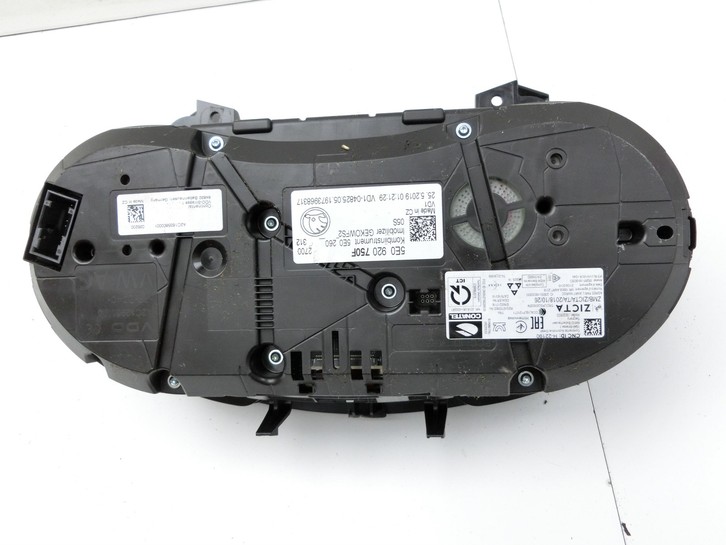Skoda Octavia III 5E 17-20 TSi 1,0 85KW Kombiinstrument Tacho Skoda Octavia III 5E 17-20 17.06.2019 5E0920750F... Vorschau 2