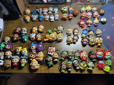 Keychains of Characters Disney Doorables - Disney Princesses
