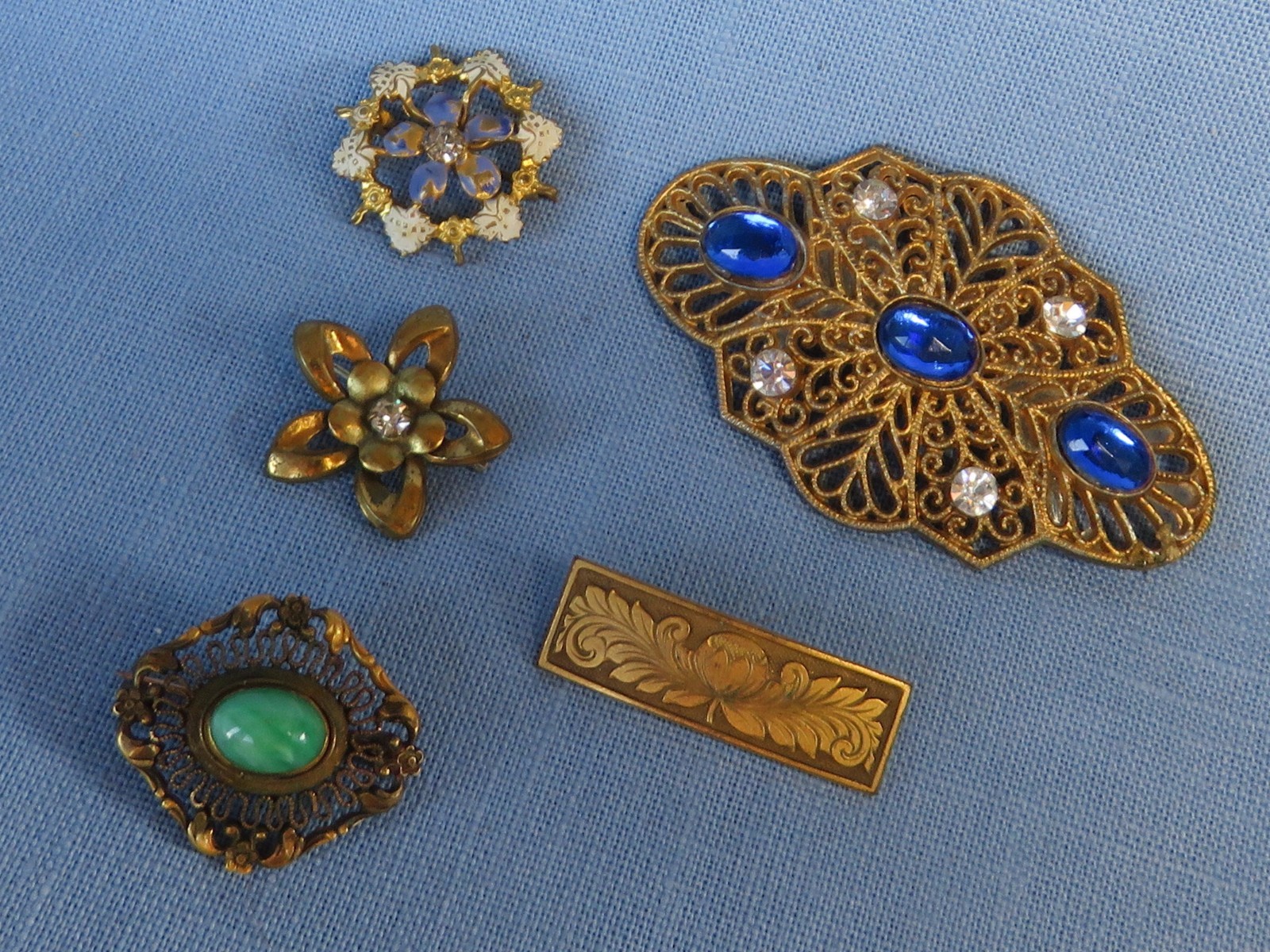 Lot of 5 Antique Brooches Pins Victorian C Clasp Rhinestones Cabochons
