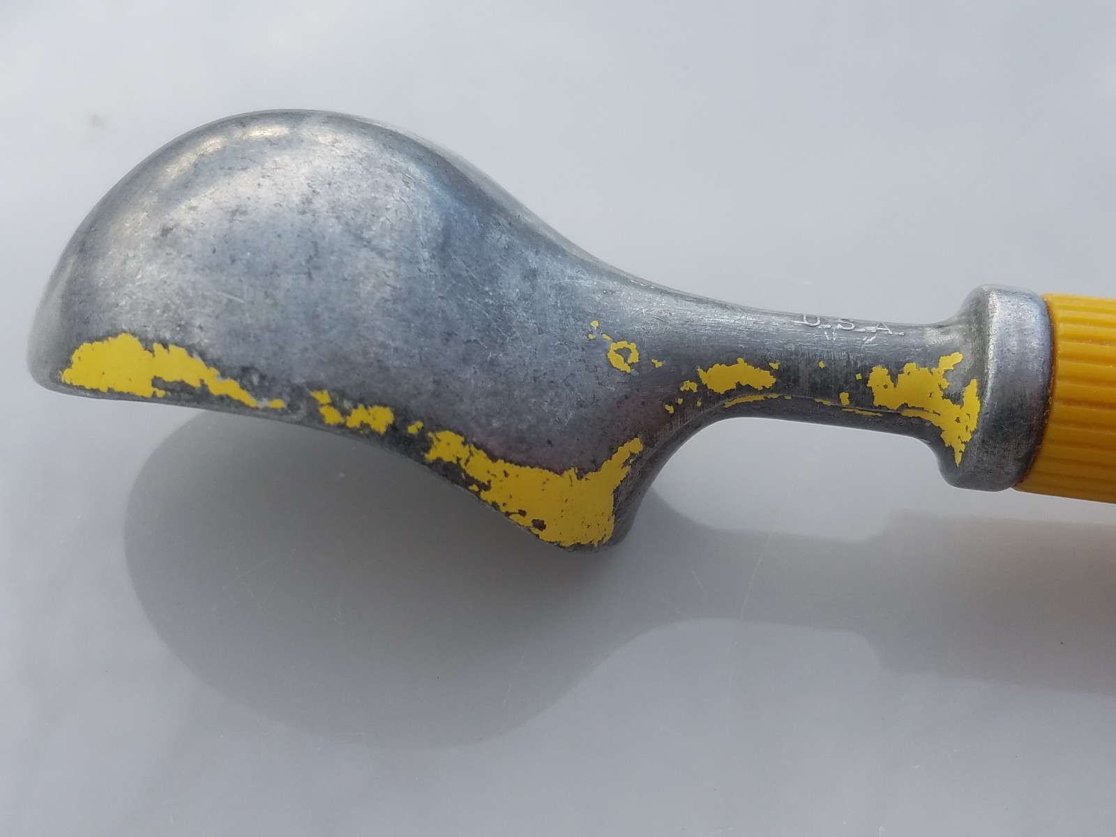 Fantastic Vintage Yellow Heavy Duty Ice Cream Scoop Bonny Prod. Co NY USA WORKS