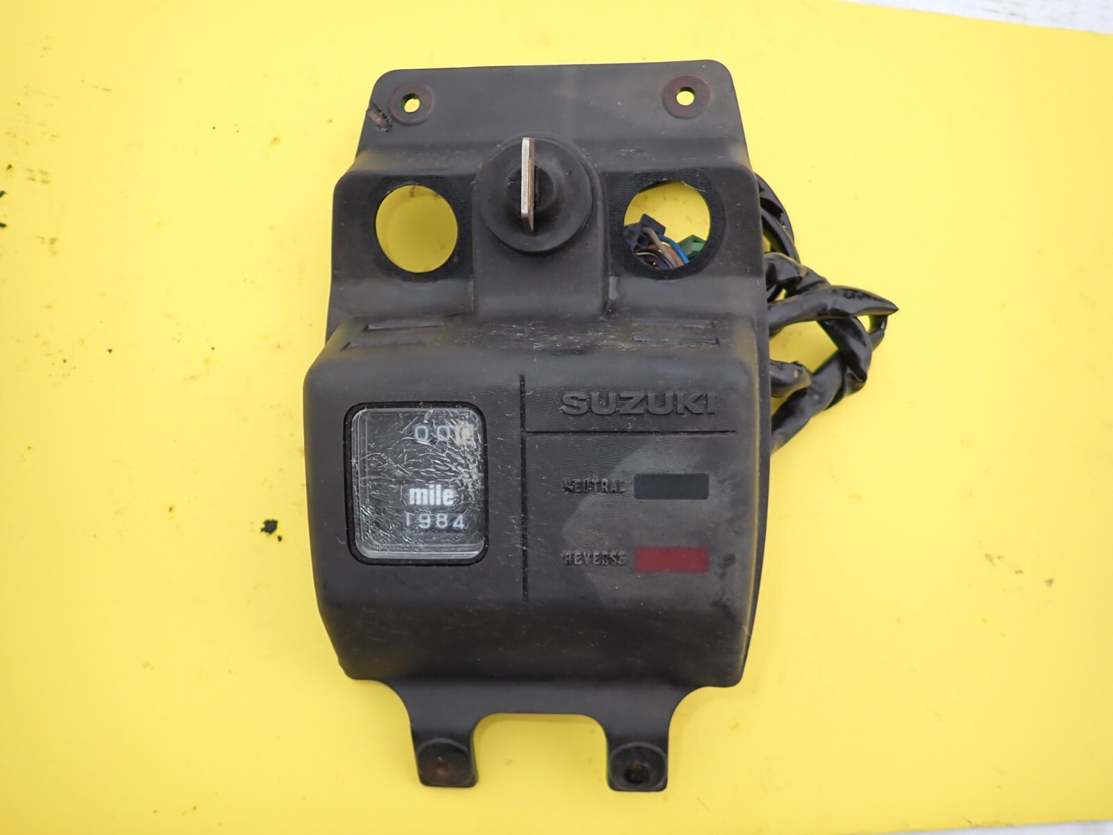 Suzuki Quadrunner 230 LT-F 230 speedometer key ignition dash Suzuki Quadrunner 230 LT-F 230 speedometer key ignition dash