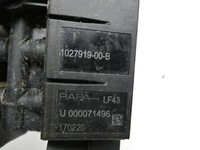 Tesla Model X 90D 15-21  Elektro EV KW Ventil für Luft Tesla Model X 90D 15-21 19.05.2017 1027919-00-B U000071496... Vorschau 6