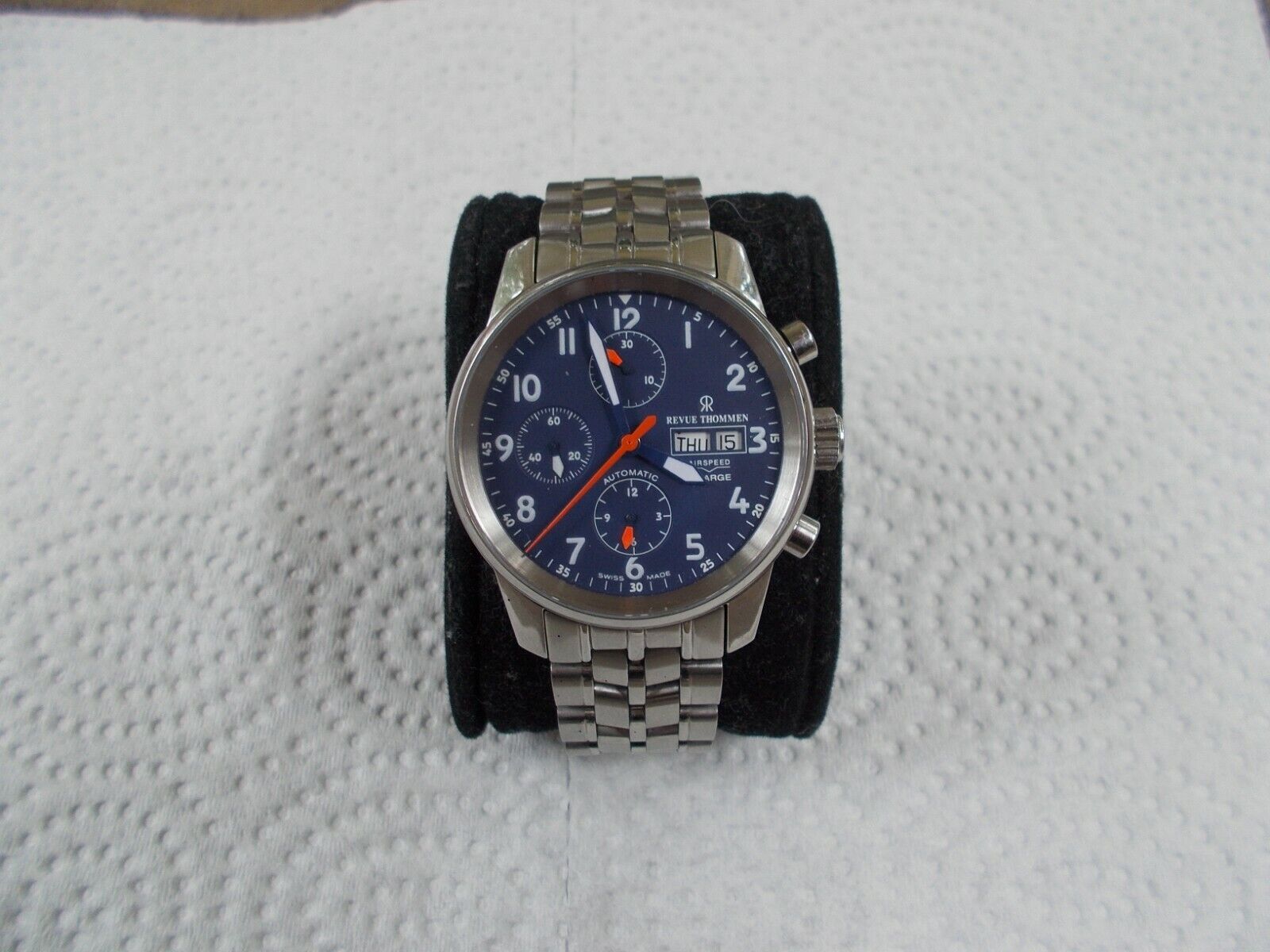 FS: Revue Thommen Airspeed XLarge Automatic ref. 16050.2 New