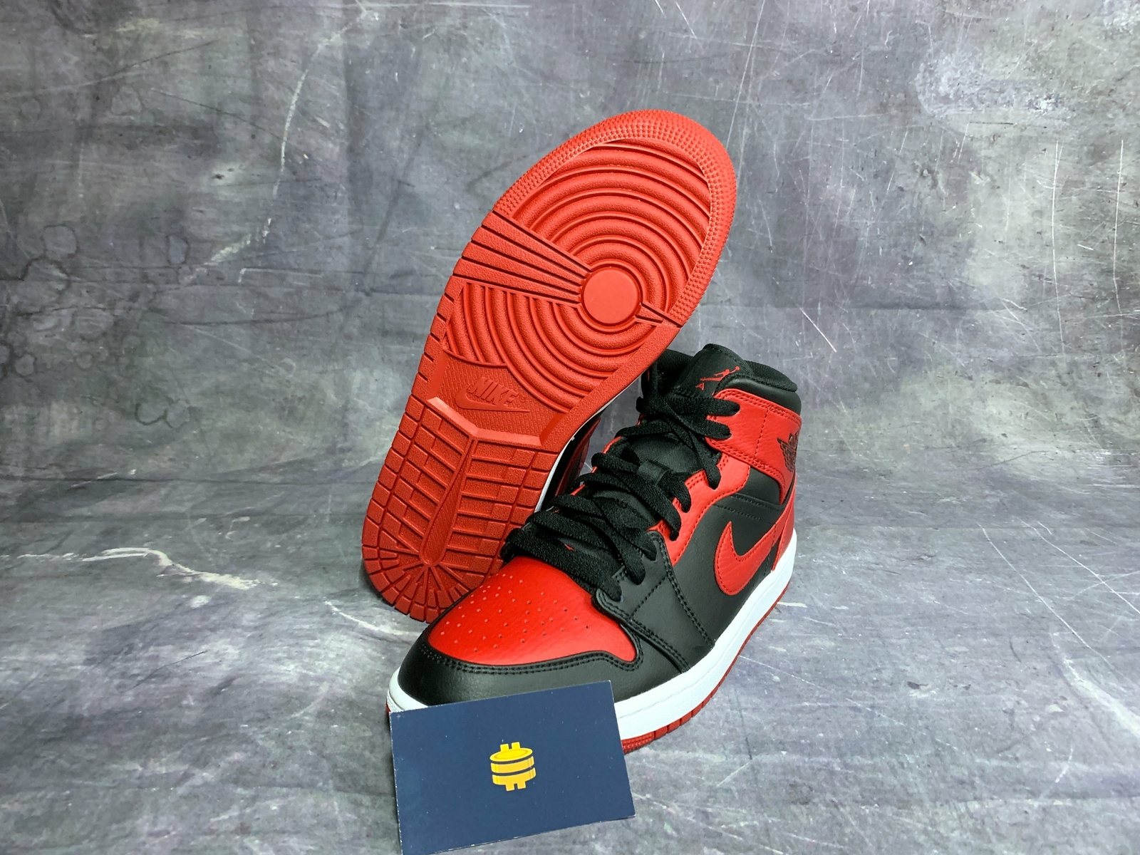 Air Jordan 1 Mid 