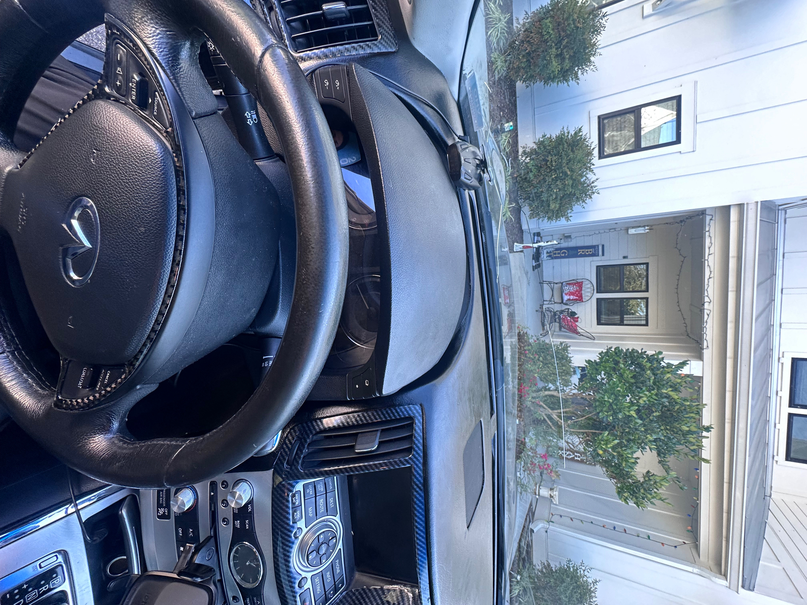 Coverlay 10812SLL Black Dash Cover for 0812 Infiniti G37 w Speaker