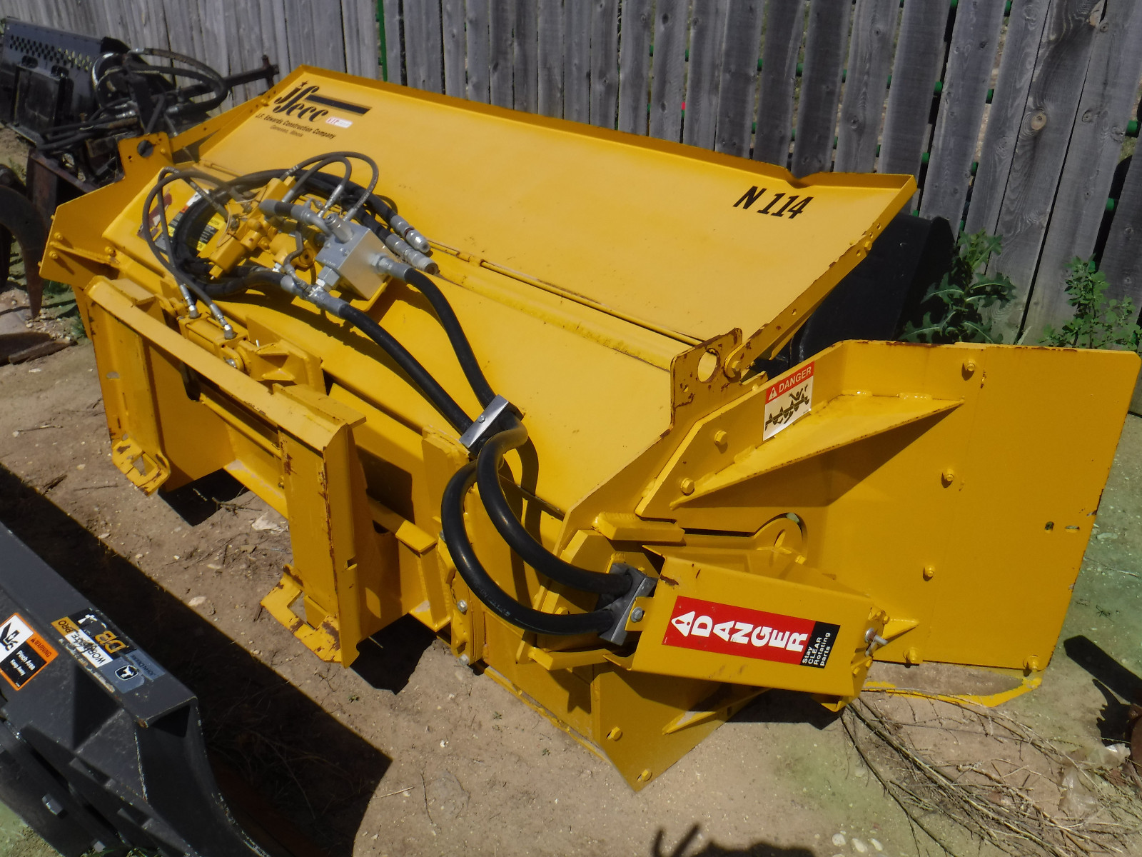 Hi Flow Trench Filler Attachment