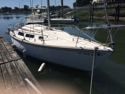Catalina 24 Sailboat 1988