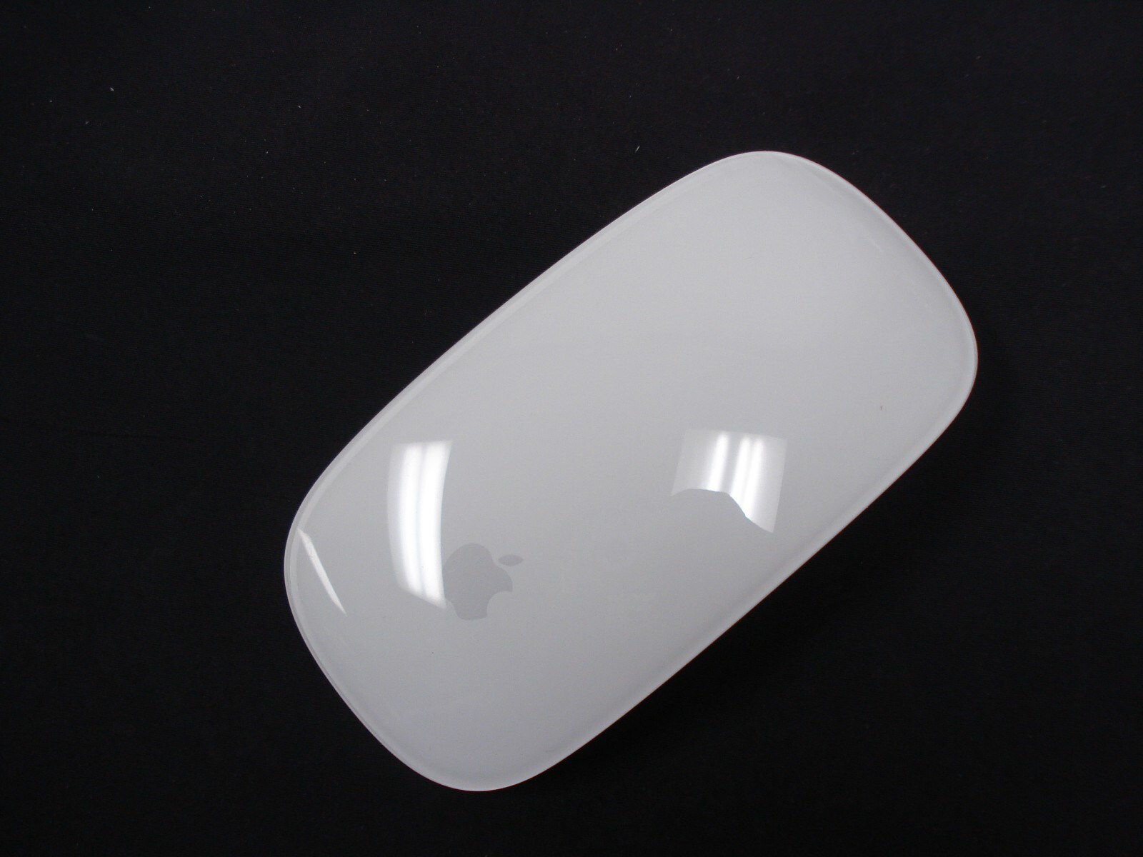 Apple Magic Mouse 2 グリーン　A1657 NEW Genuine Apple Magic Mouse for Macs Green A1657 | MacBlowouts