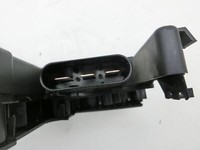Mercedes W204 S204 C180 11-14 CGI 1,8 115KW Batteriestützpunkt Potenzverteiler Sicherungsdose Fremdstartpunkt... Vorschau 2