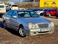 2001 Mercedes-Benz E Class 2.6 E240 Classic Saloon 4dr Petrol Automatic (261 g/k